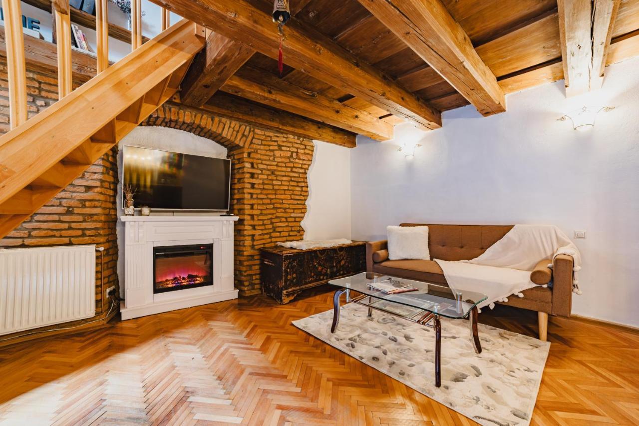Albert Residence With Complimentary Parking Brașov Exterior foto